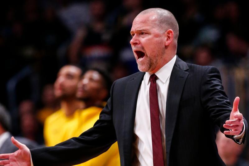 爱游戏推荐2025公牛球员公开质疑裁判判罚尺度，引争议，影响登录.