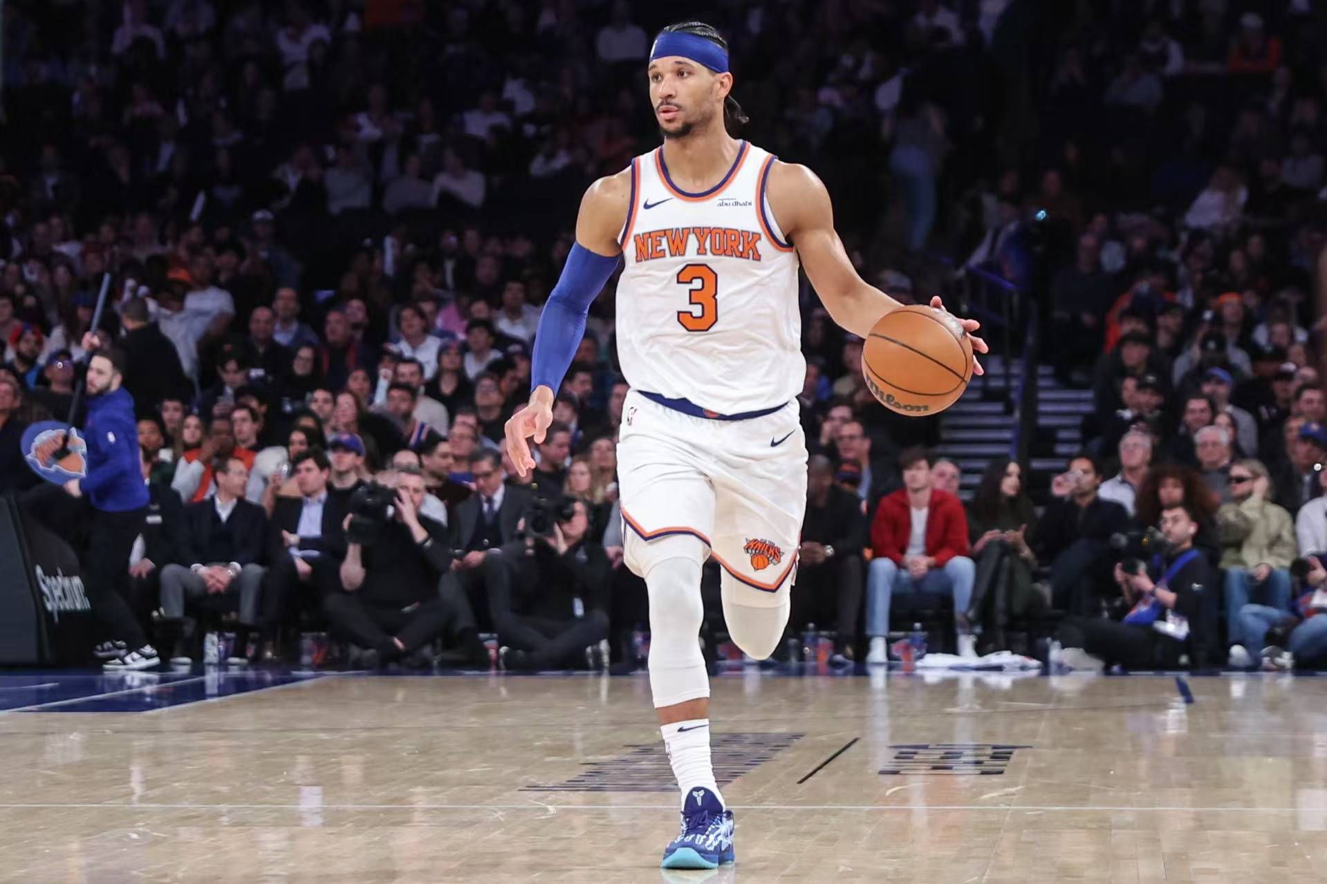 爱游戏热门游戏逆转之夜！凯尔特人最后时刻连续得分取胜，重要她的不会的话.