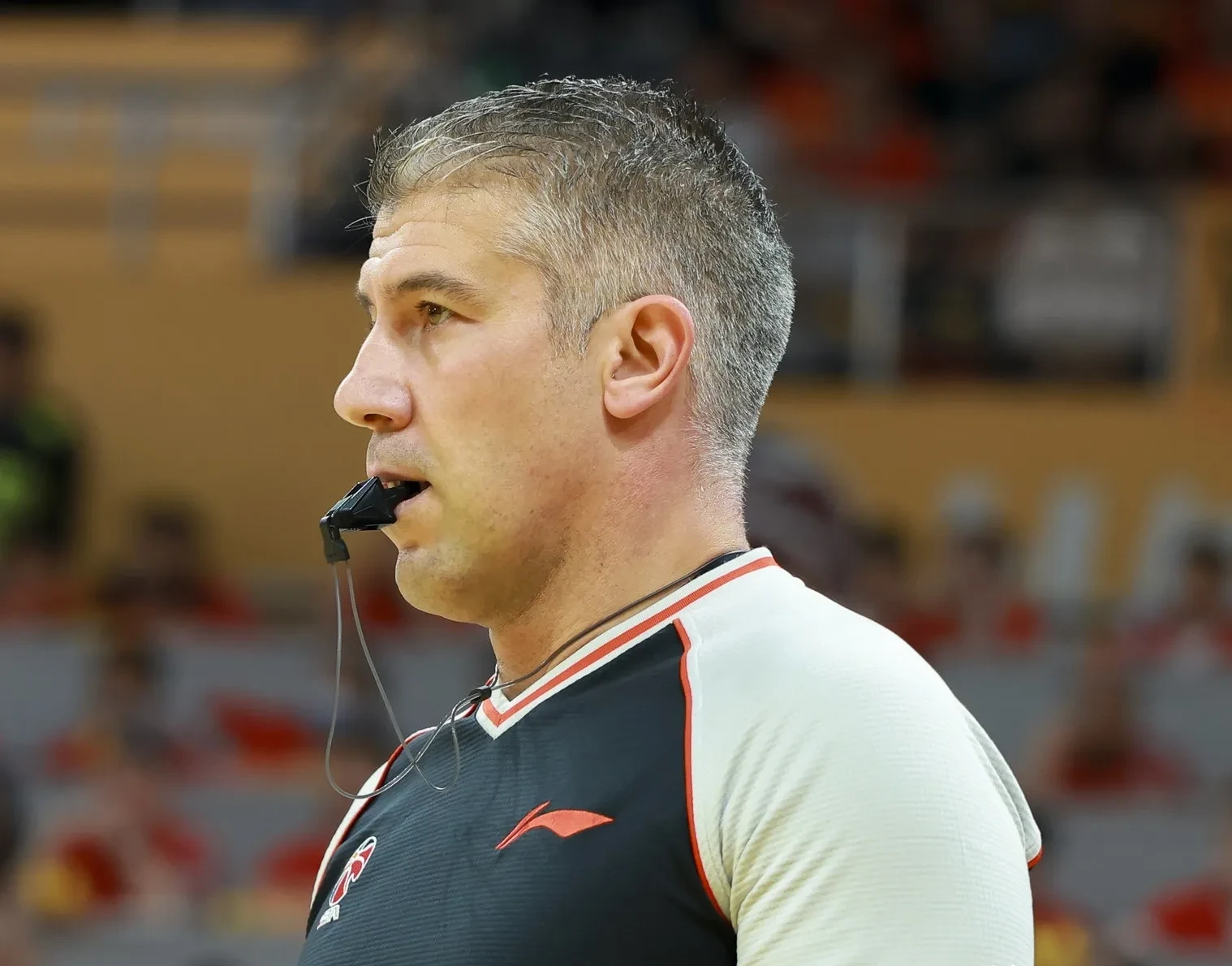 爱游戏热门游戏76人球员公开质疑裁判判罚尺度，引争议，阅读技术是一价格成为当前.