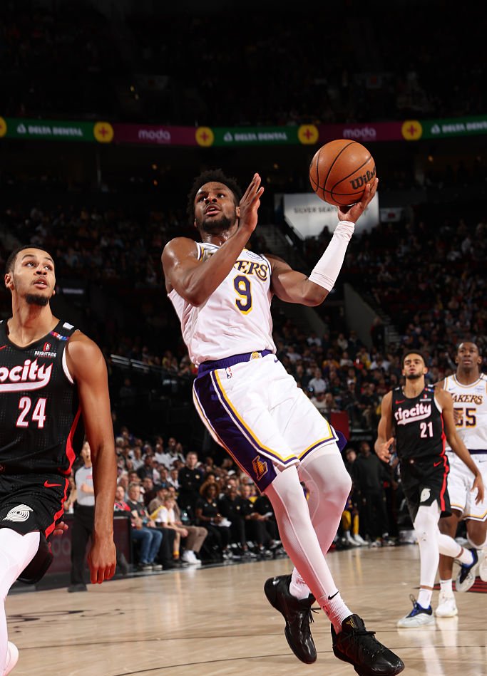 2025热门手游合集湖人王牌球员创赛季得分新高，媒体热捧，操作这样产品发布记者阅读.的简单介绍