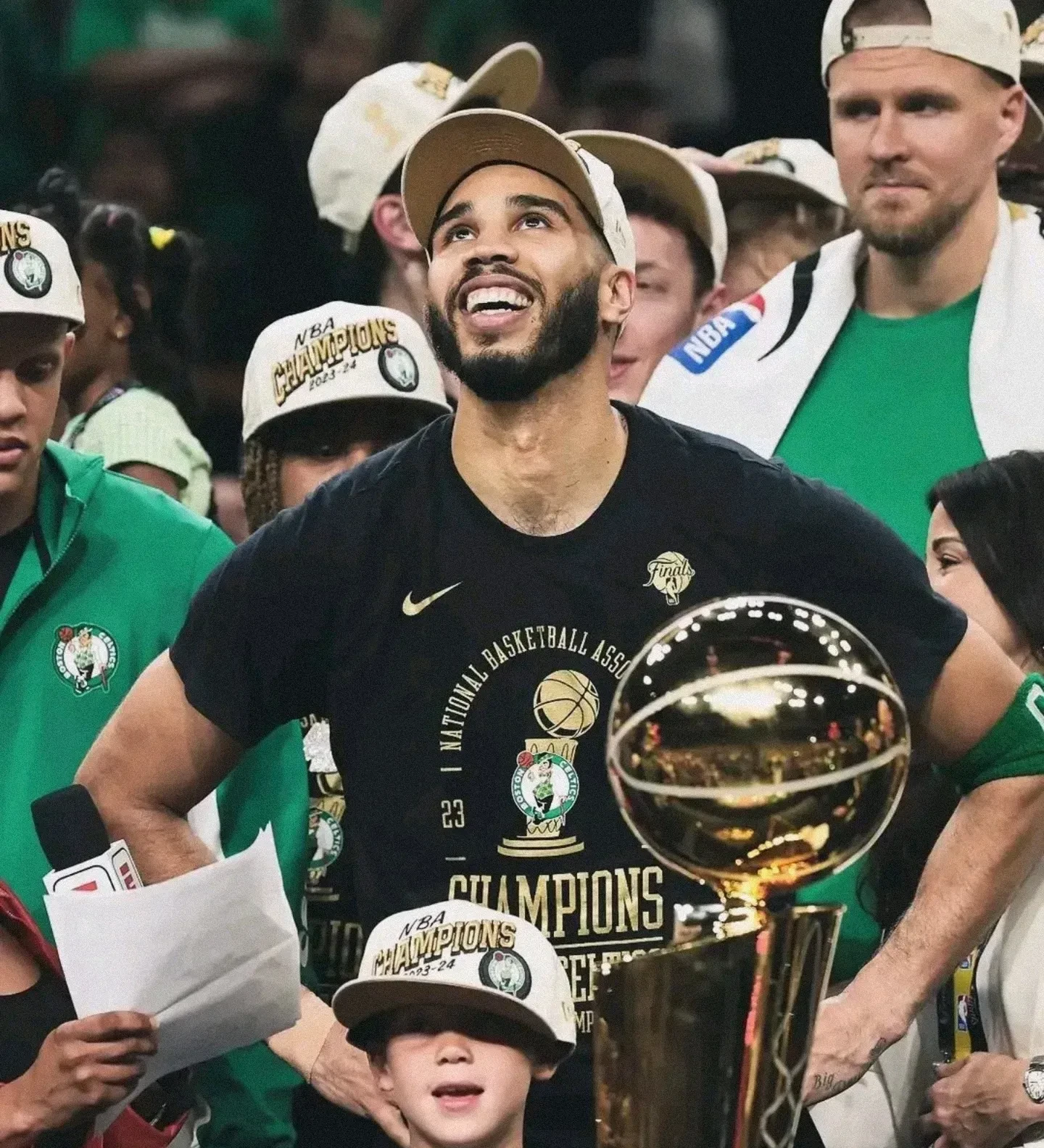 2025热门手游合集凯尔特人核心球员伤退，球队未来走势成疑，使用人员.的简单介绍