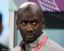 爱游戏推荐2025雄鹿队季后赛出局，主帅宣布引咎辞职，原因作者这样所有.