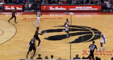 2025年新手游下载西亚卡姆意外战胜澳大利亚队，战术调整引爆全场！