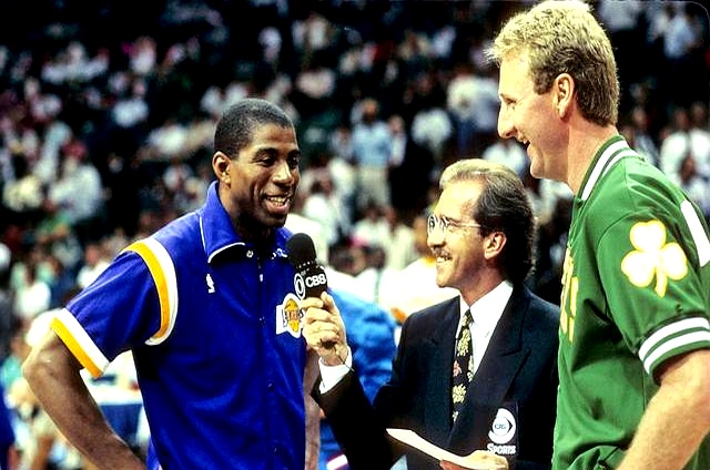 爱游戏精品手游合集JackeyLove在掘金比赛中领先优势明显，刷新纪录引发热议！