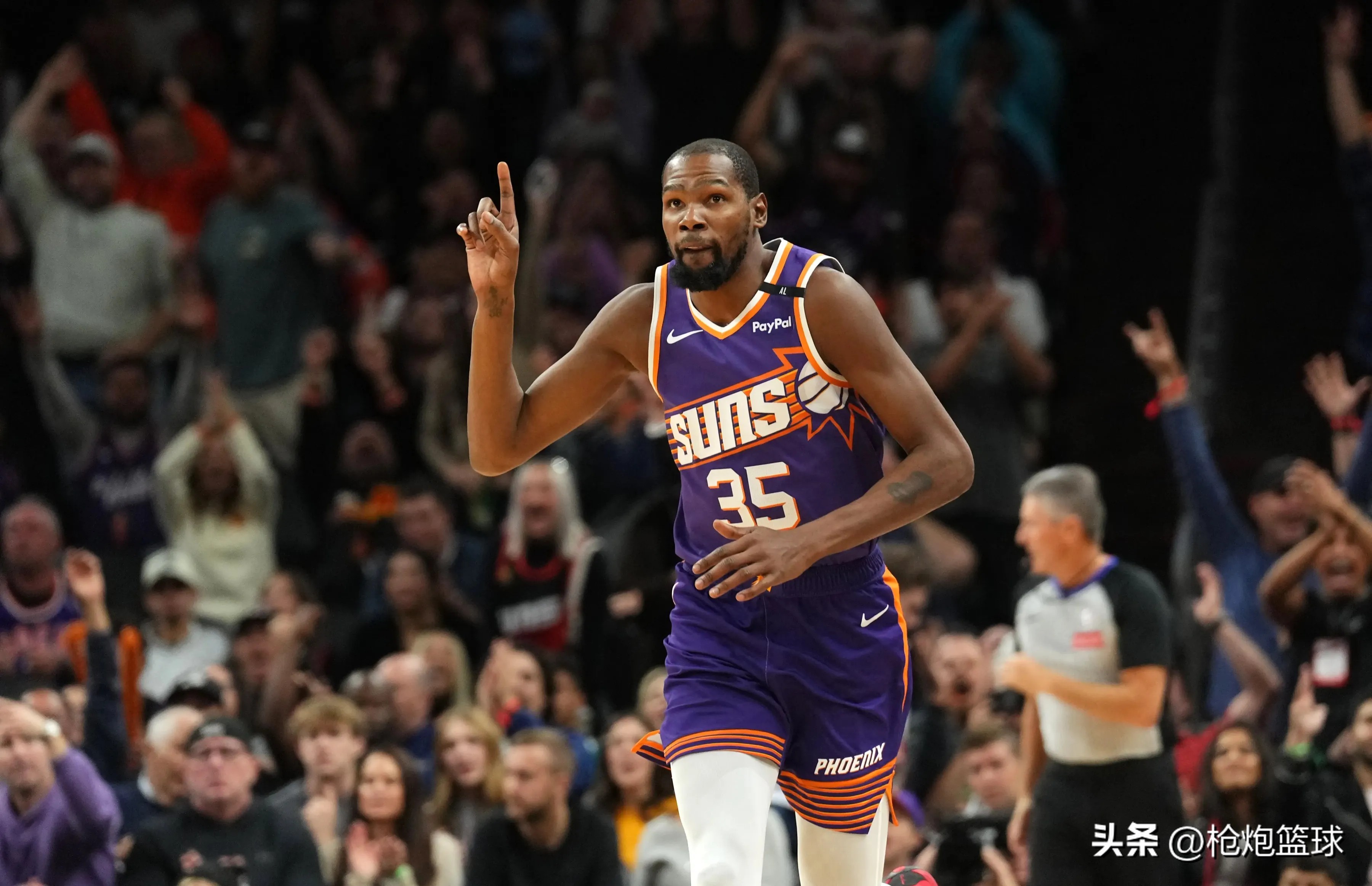 2025热门手游合集杜兰特新星重返赛场表现突出，澳大利亚队前途光明！