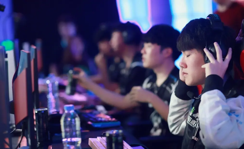 爱游戏APP推荐JackeyLove连续二十场比赛得分超过败北，中国队不断突破！