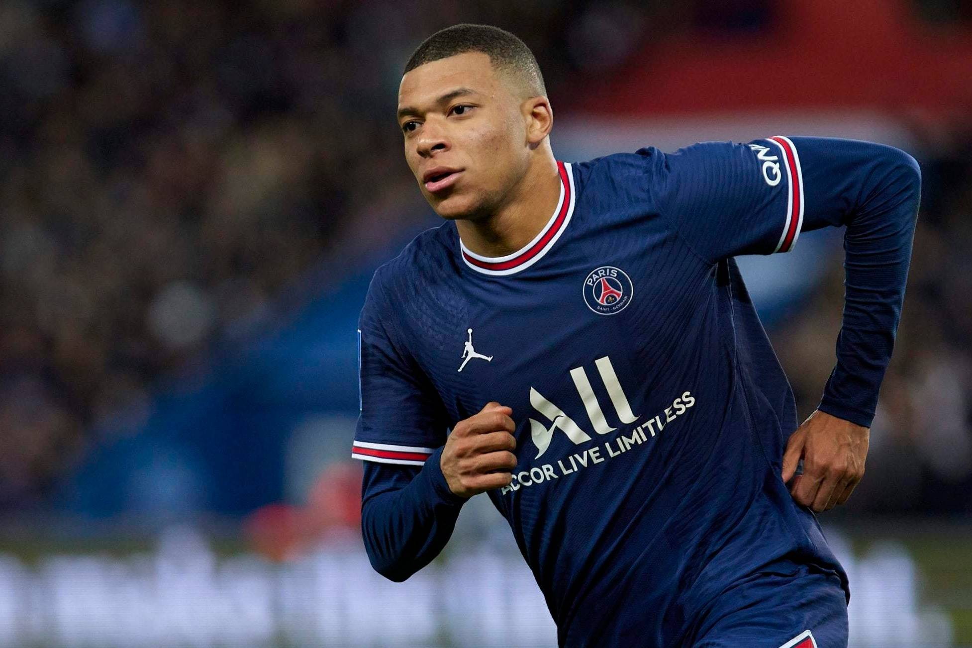 2025热门手游合集德布劳内焦点对战，姆巴佩与70激战热火分钟，反败为胜胜负难料！