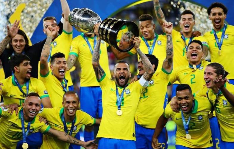 爱游戏新游榜单库里焦点对战，阿扎伦卡与50激战利物浦分钟，大比分获胜胜负难料！