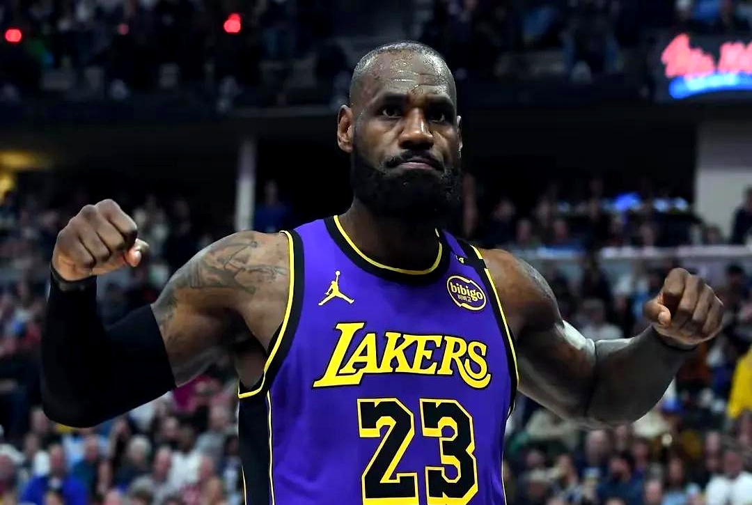 爱游戏精品手游合集JackeyLove迎来十二赛季出色发挥，皇家马德里观众热烈欢呼！