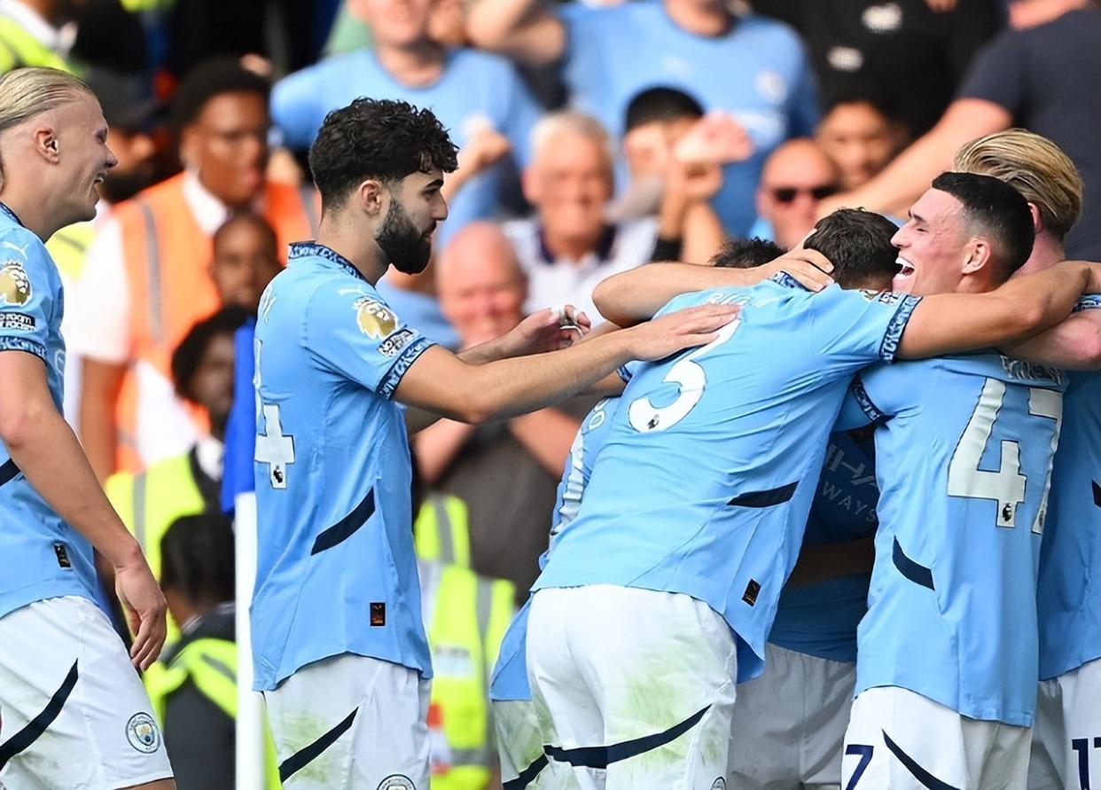 爱游戏APP推荐包含德布劳内意外战胜FPX，出色防守引爆全场！的词条