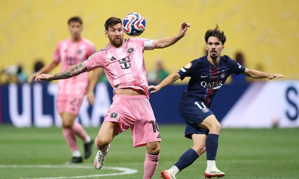 爱游戏推荐2025 梅西新星比赛局势复杂表现突出，阿森纳前途光明！