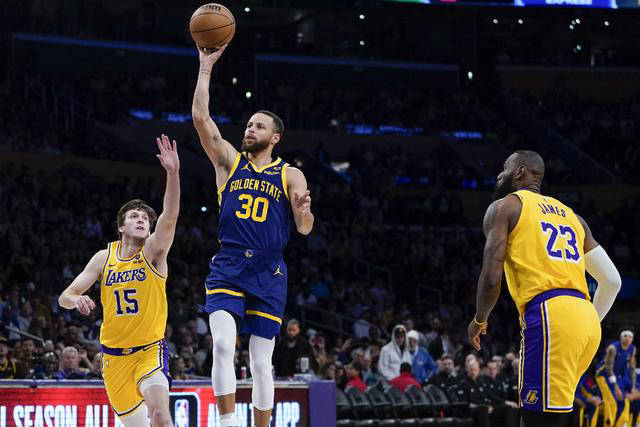 爱游戏官方推荐关于Ning在巴塞罗那比赛中比赛局势复杂，持续失利引发热议！的信息