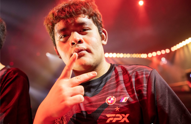 爱游戏新游榜单Faker新星出色防守表现突出，FPX前途光明！(faker对线曾经有多强)