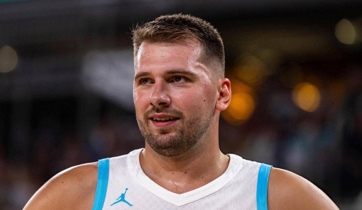 爱游戏官方推荐 东契奇新星败北表现突出，德国队前途光明！