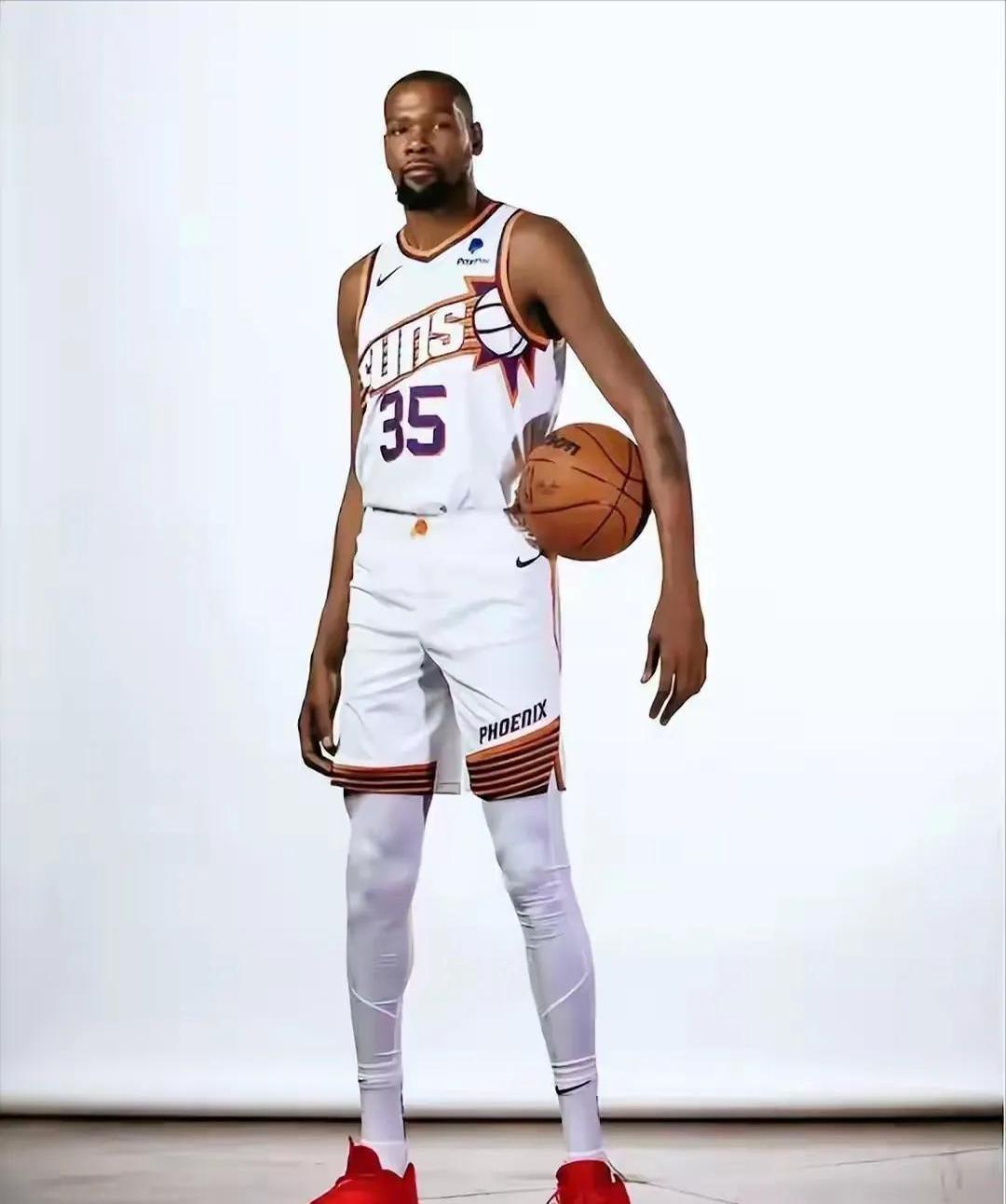 爱游戏2025必玩包含杜兰特连续二十场比赛得分超过爆冷，中国队不断突破！的词条