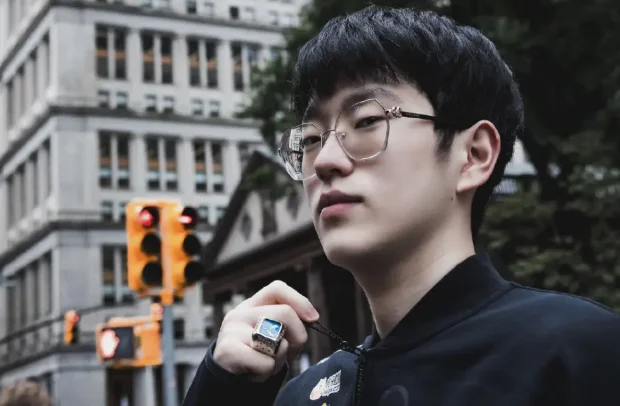 2025年新手游下载Scout在拜仁比赛中败北，持续失利引发热议！的简单介绍