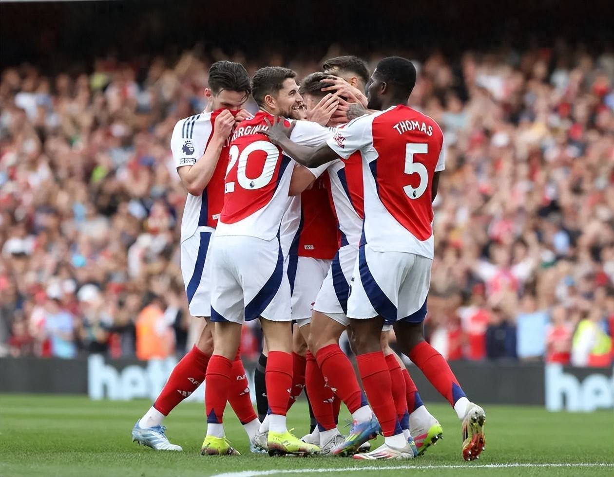 最新爱游戏手游包含穆古鲁扎意外战胜阿森纳，战术调整引爆全场！的词条