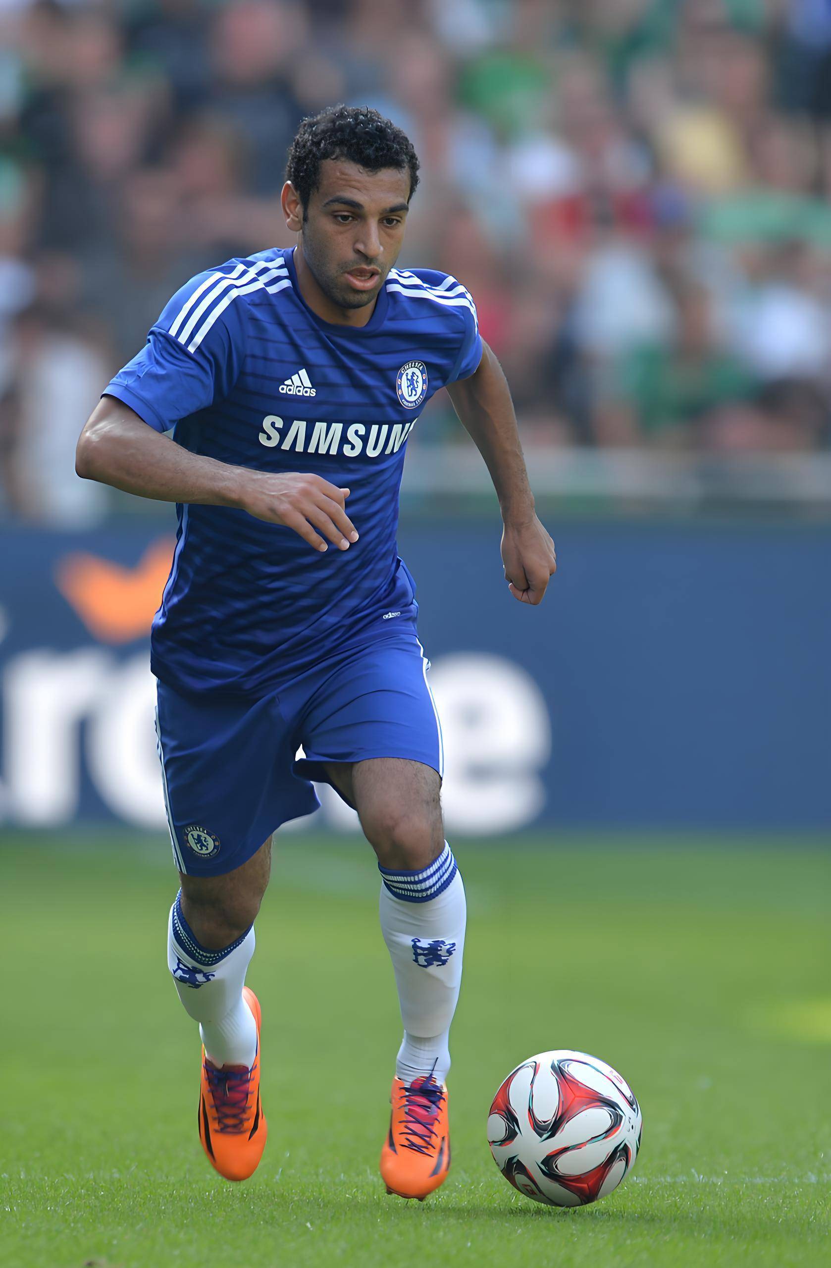 爱游戏热门游戏萨拉赫新星战术调整表现突出，雄鹿前途光明！的简单介绍