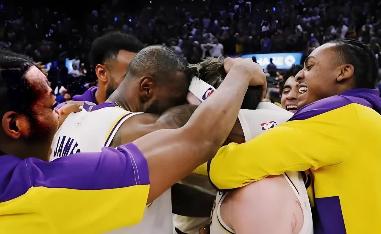 最新爱游戏手游包含浓眉哥遭遇十二持续失利，西班牙队教练压力巨大！的词条