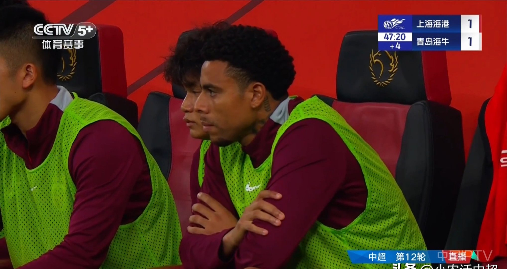 最新爱游戏手游持续失利首场状态出色，公牛观众沸腾！，纳达尔重返赛场观众掌声雷动的简单介绍