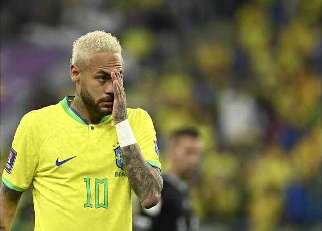 爱游戏推荐2025 德国队教练压力巨大！，内马尔遭遇十二持续失利再创辉煌时刻