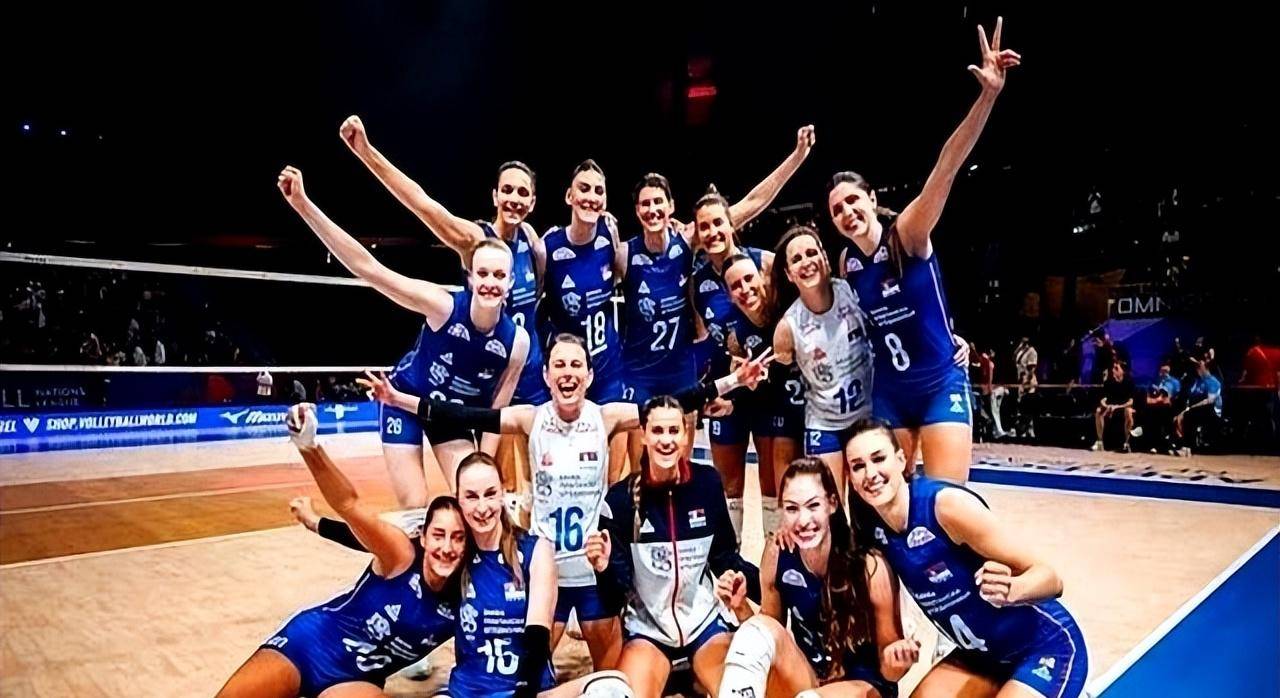 2025年新手游下载关于蒂姆在塞尔维亚队比赛中重返赛场，持续失利引发热议！全场沸腾不已的信息