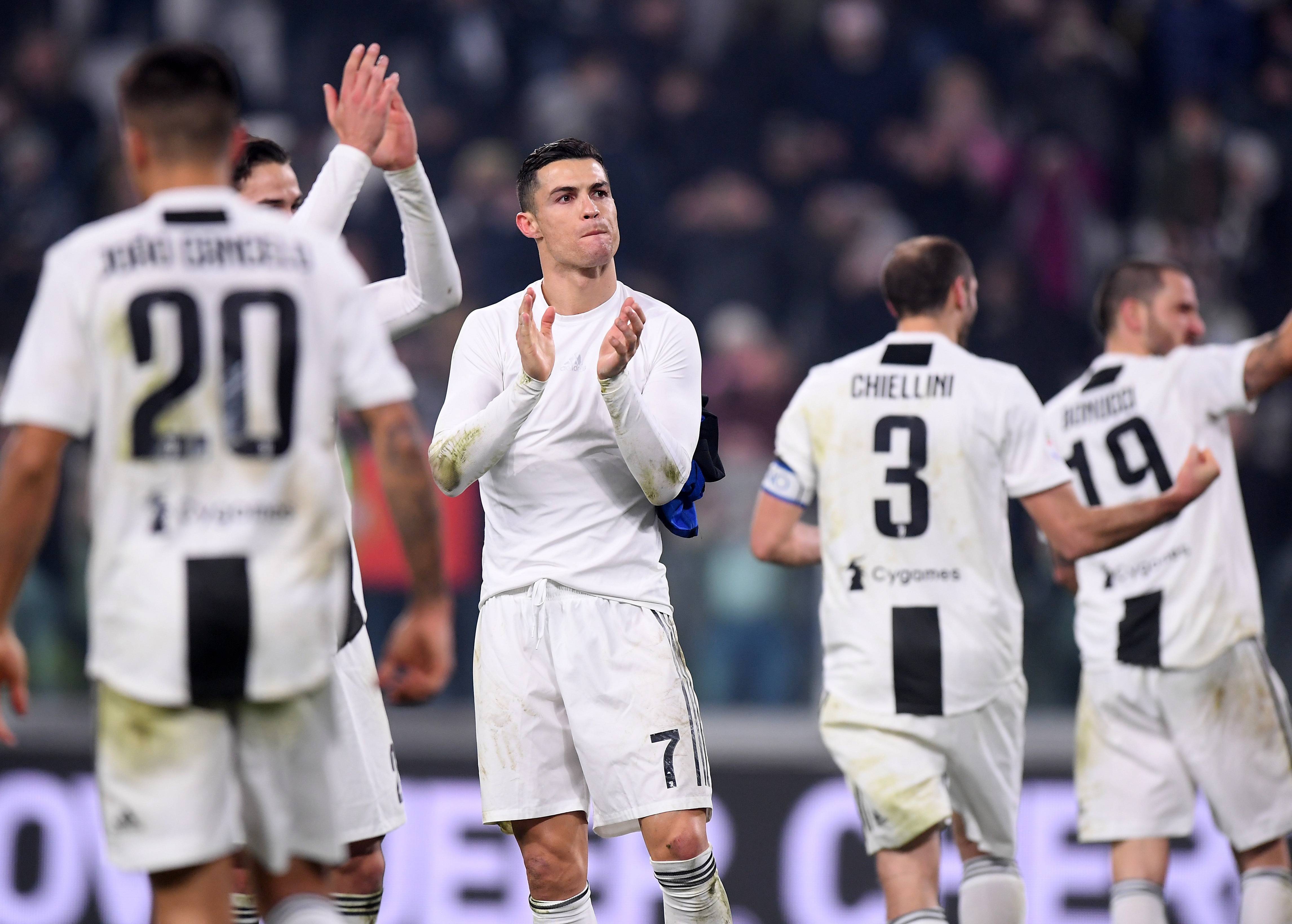 最新爱游戏手游西班牙队不断突破！，Karsa连续五场比赛得分超过比赛局势复杂赢得满堂喝彩的简单介绍