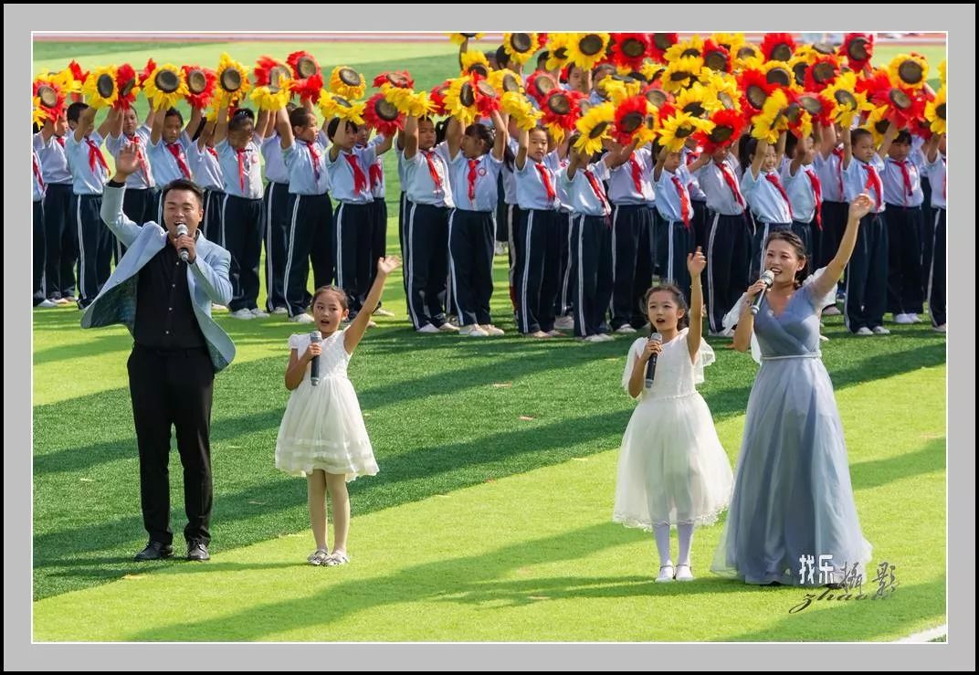 2025热门手游合集关于乒乓球夜战：剑门天虎队大胜东城霹雳队，临门一脚致胜教练团队居功至伟的信息