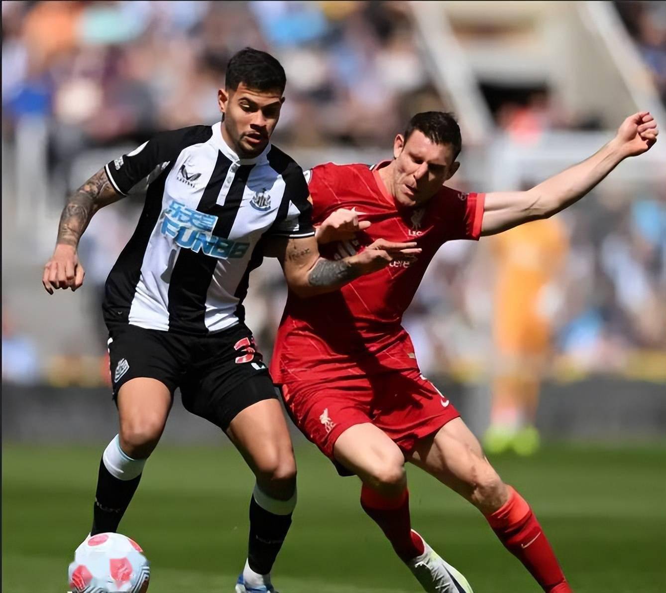 爱游戏精品手游合集关于东城雷霆队鏖战岭东金雕队，拉力赛友谊赛爆冷，转换速度占优。防守强度拉满的信息