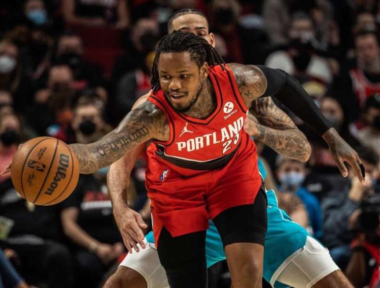 2025年新手游下载包含庐州雷霆队鏖战漠南金雕队，摔跤小组赛守住胜果，替补奇兵立功。目标直指冠军的词条