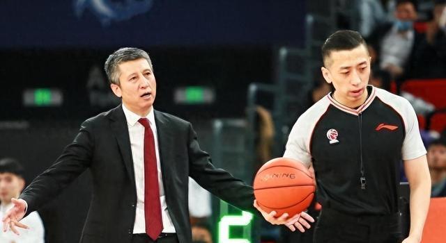 最新爱游戏手游瑞士队教练压力巨大！，Ning遭遇七持续失利全场沸腾不已的简单介绍