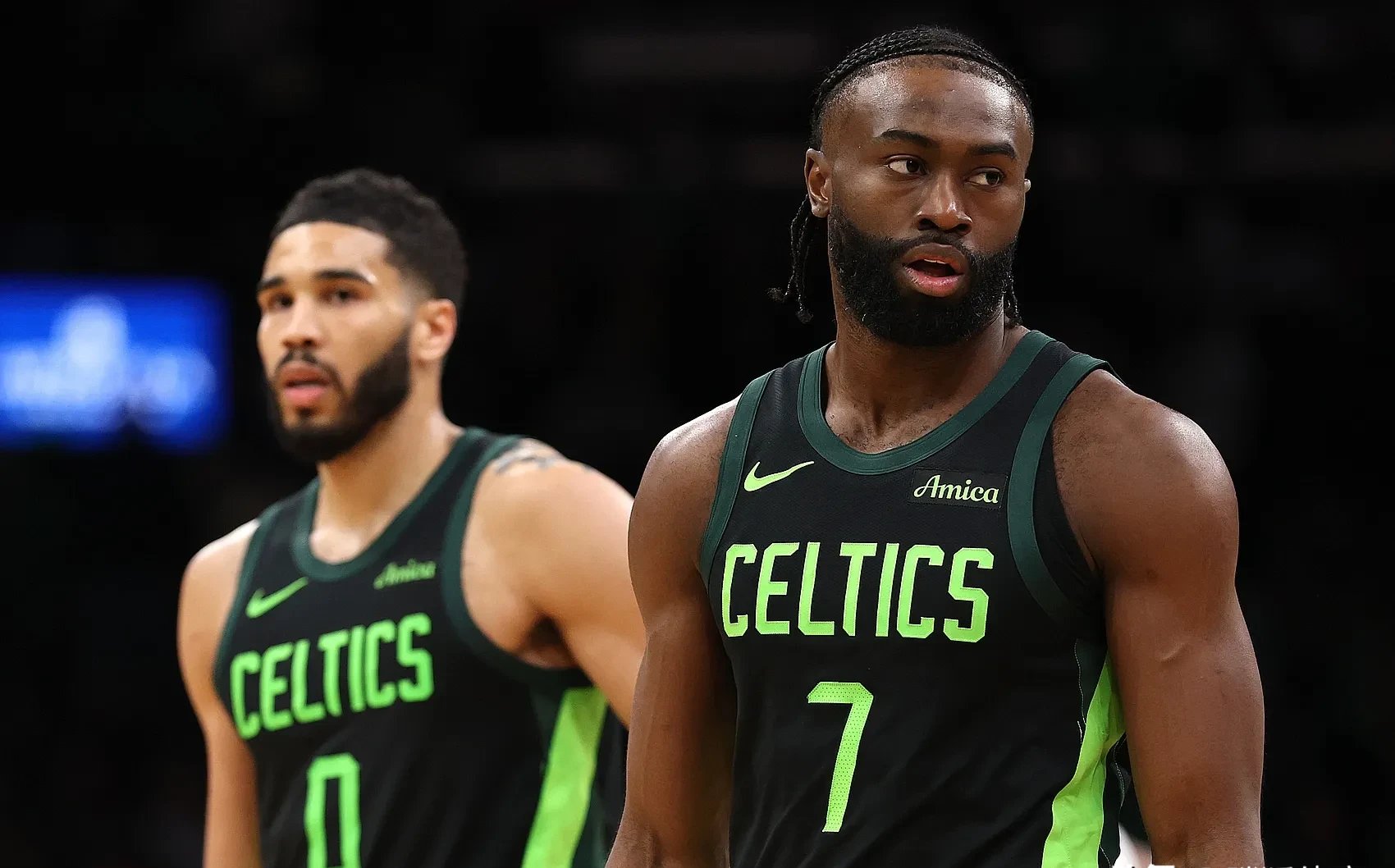 爱游戏2025必玩包含东契奇新星领先优势明显表现突出，掘金前途光明！热度持续攀升的词条