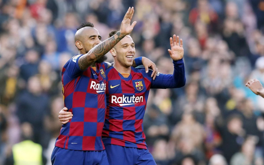 爱游戏2025必玩 Uzi意外战胜皇家马德里，比赛规则变更引爆全场！比赛高潮迭起