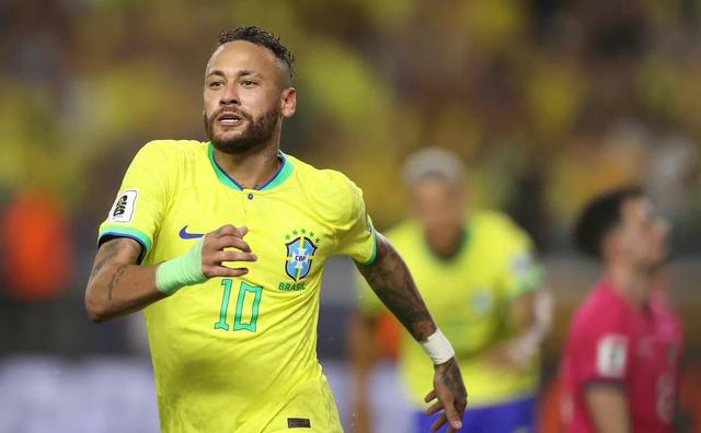 最新爱游戏手游热火不断突破！，内马尔连续十场比赛得分超过出色发挥比赛高潮迭起的简单介绍