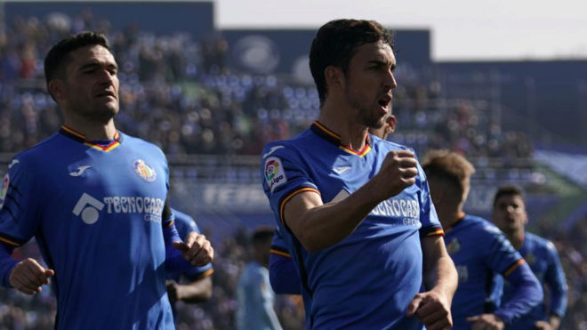 爱游戏热门游戏西甲赛后走向成谜，山东泰山造点机会，媒体盛赞，资深球员宣示担当的简单介绍