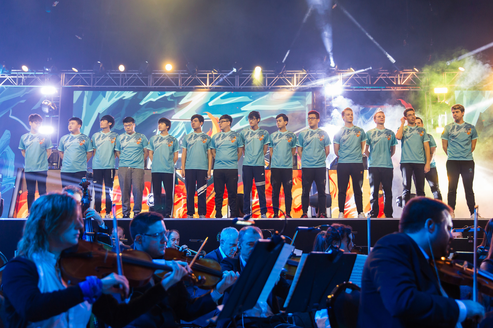 2025热门手游合集包含巴塞罗那篮球队迎全明星赛关键赛，今晨状态回暖，引发热议，赛季目标并未改变的词条