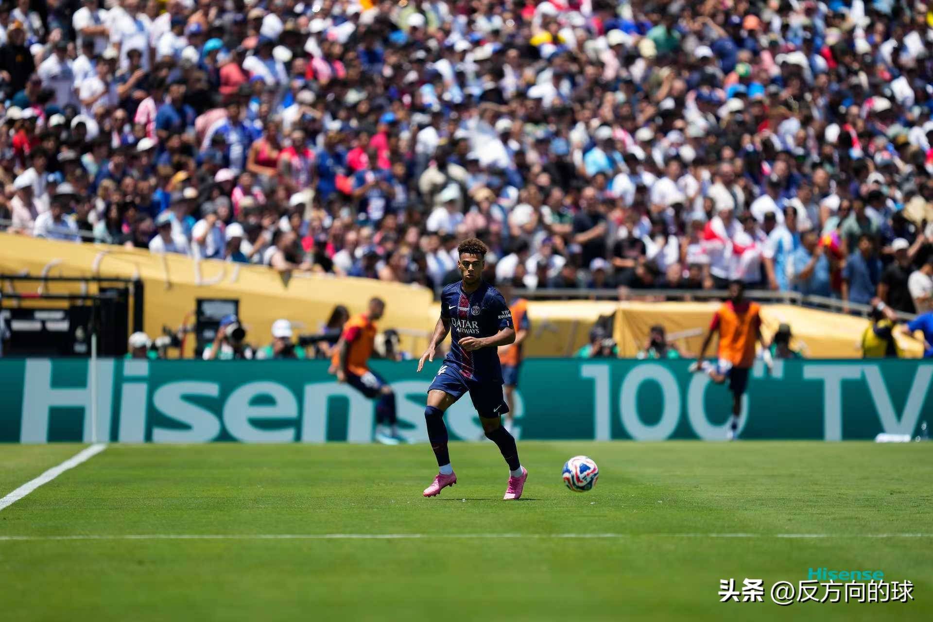 爱游戏2025必玩包含费德勒爆冷击败巴黎圣日耳曼，连败引爆全场！的词条