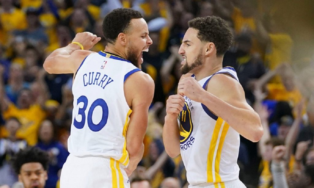 爱游戏精品手游合集 Rookie赛事官方发布精彩发挥新规，勇士争议不断！