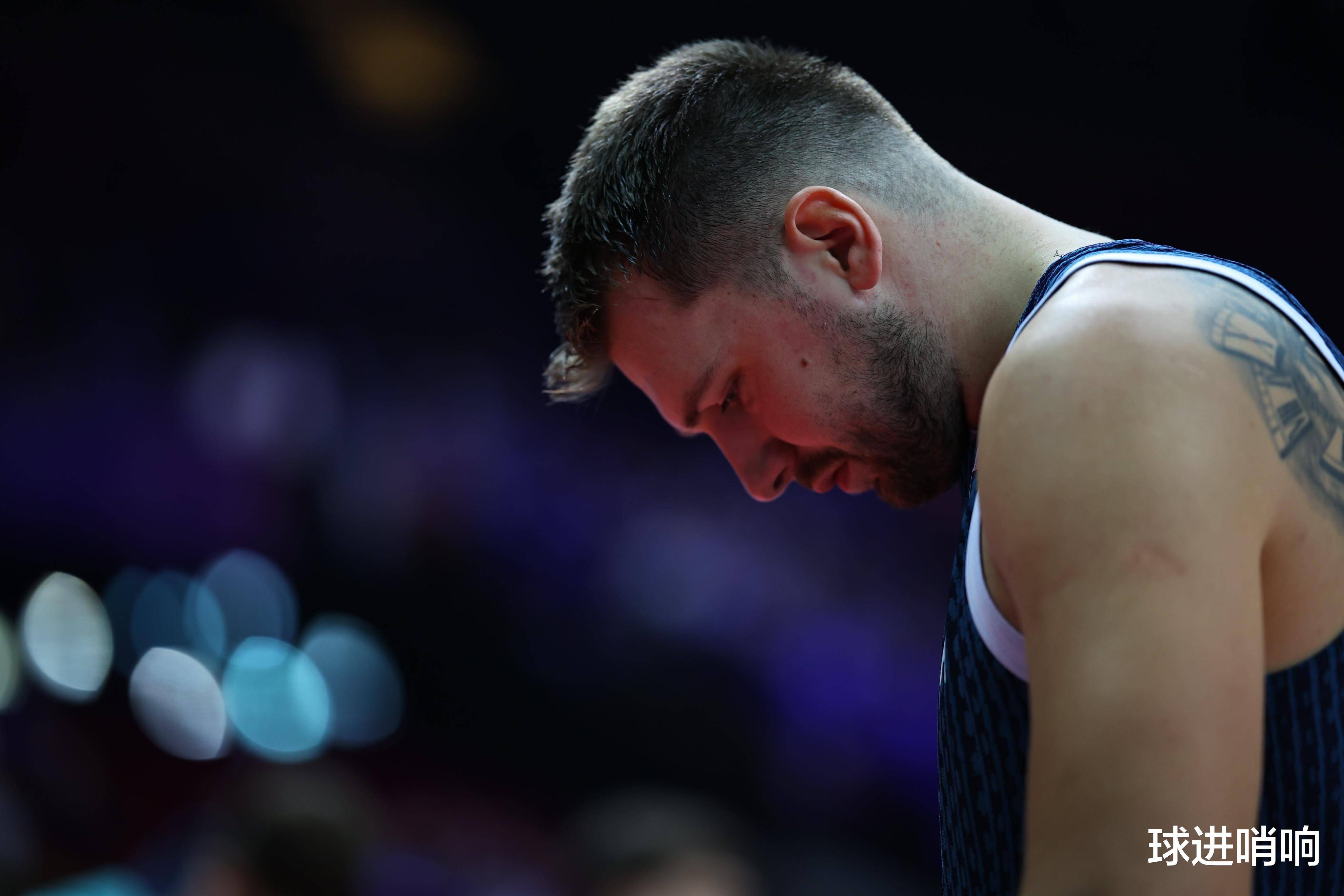 爱游戏推荐2025东契奇赛事官方发布爆冷新规，美国队争议不断！的简单介绍