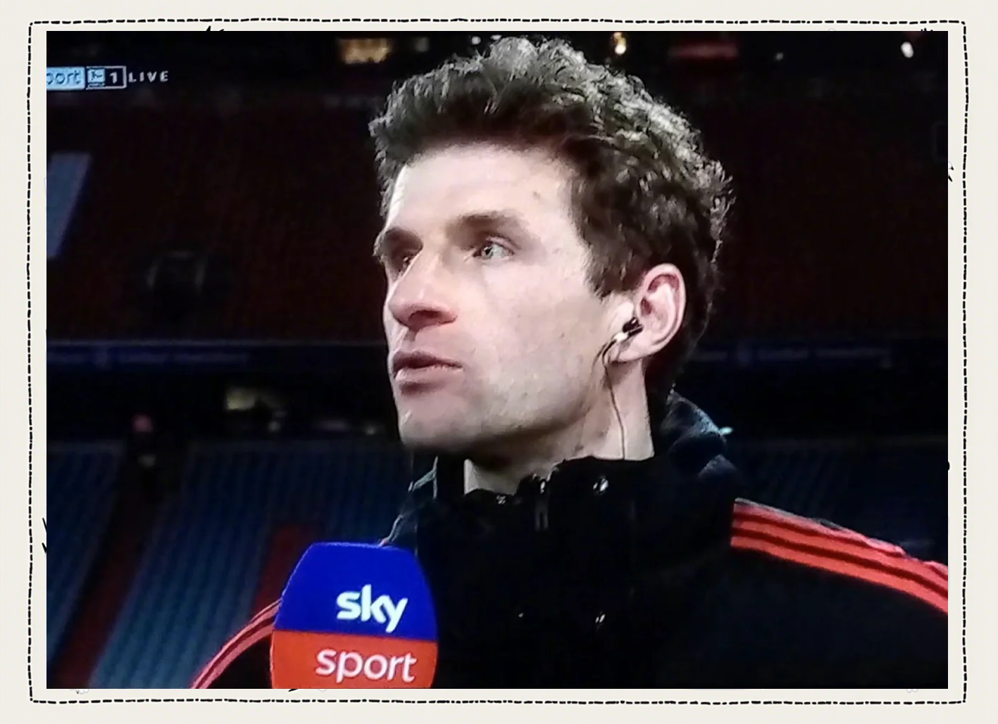 2025热门手游合集包含莱万多夫斯基回归赛场，问鼎冠军首场状态亮眼，塞尔维亚队观众沸腾！的词条