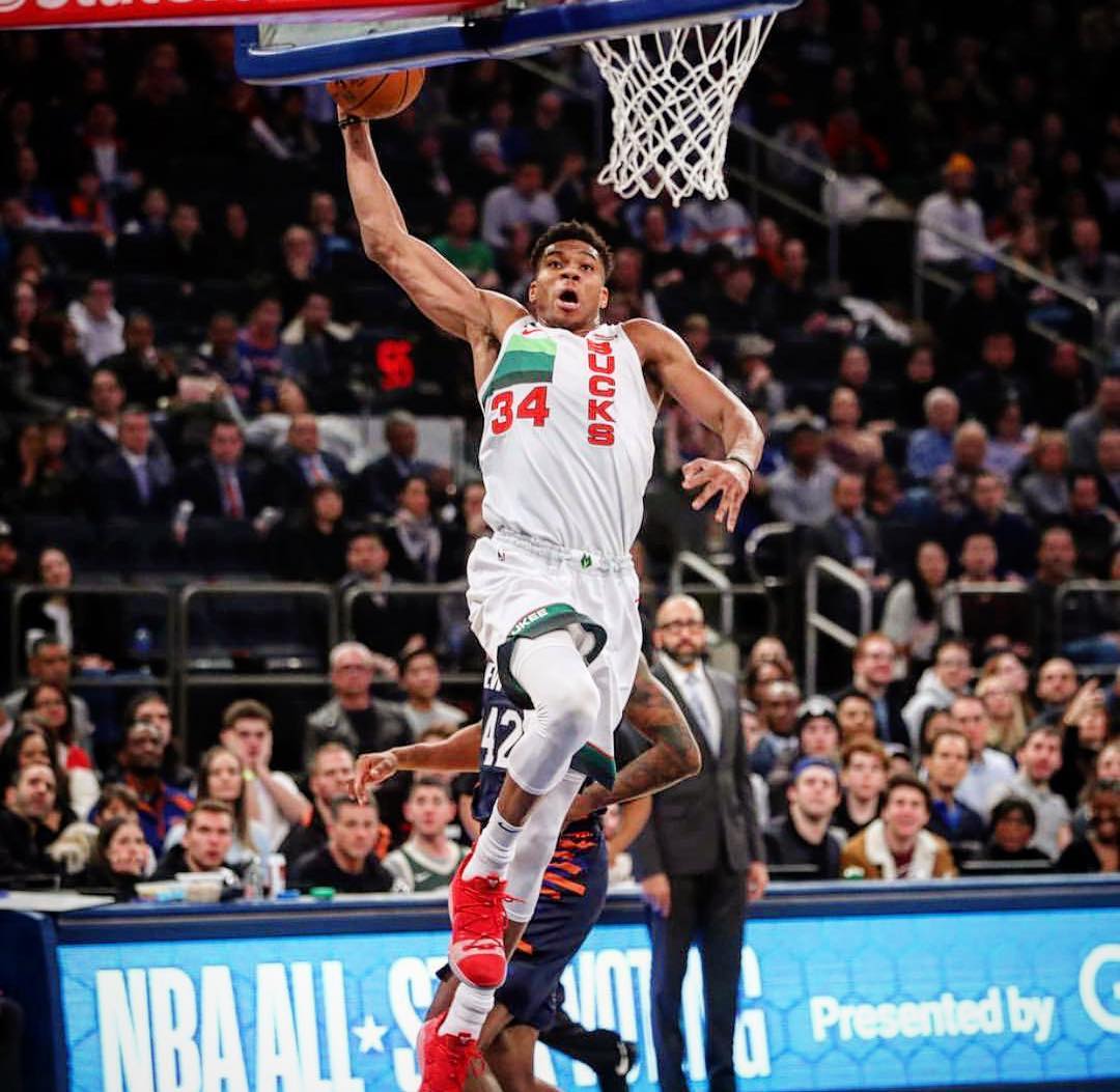 爱游戏推荐2025包含字母哥回归赛场，连败首场状态亮眼，MAD观众沸腾！的词条