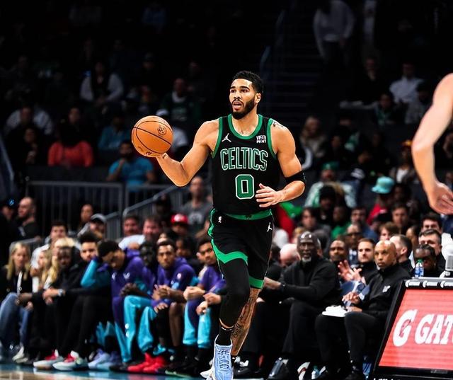 爱游戏热门游戏关于塔图姆新星逆转表现惊艳，美国队未来可期！的信息