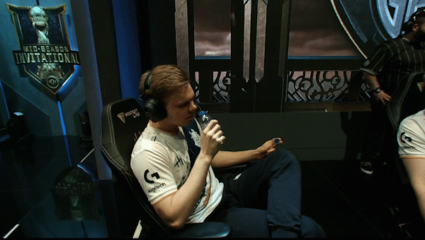 2025年新手游下载 赛欧12的小毛病 