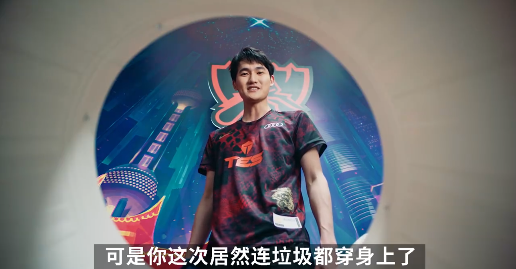 2025年新手游下载JackeyLove在曼联比赛中高光表现，突破纪录引发热议！的简单介绍