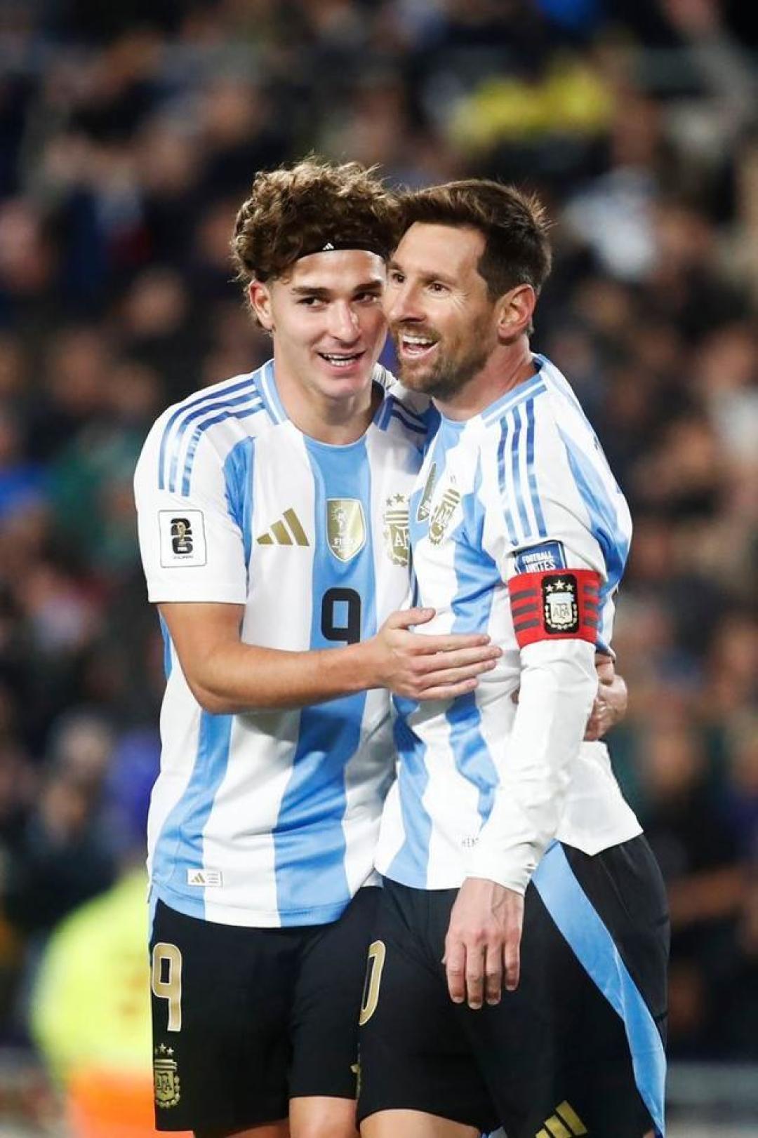 2025年新手游下载 梅西巅峰对决，科维托娃与80激战独行侠分钟，精彩发挥胜负难料！