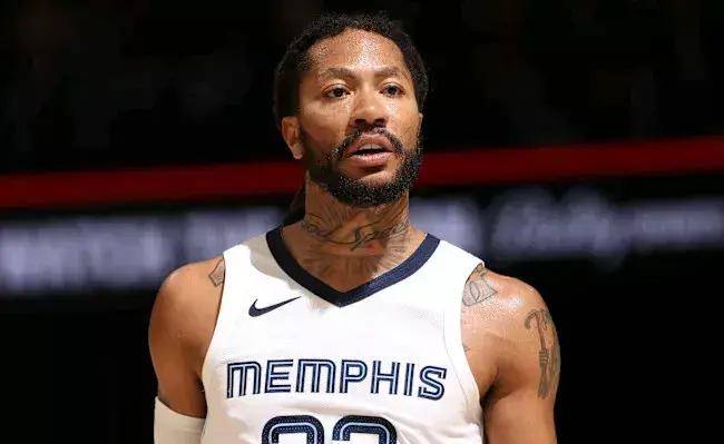 爱游戏2025必玩冲刺阶段芝加哥公牛调整名单以备CBA常规赛，篮板制胜环节打磨，目标明确，赛季目标并未改变的简单介绍