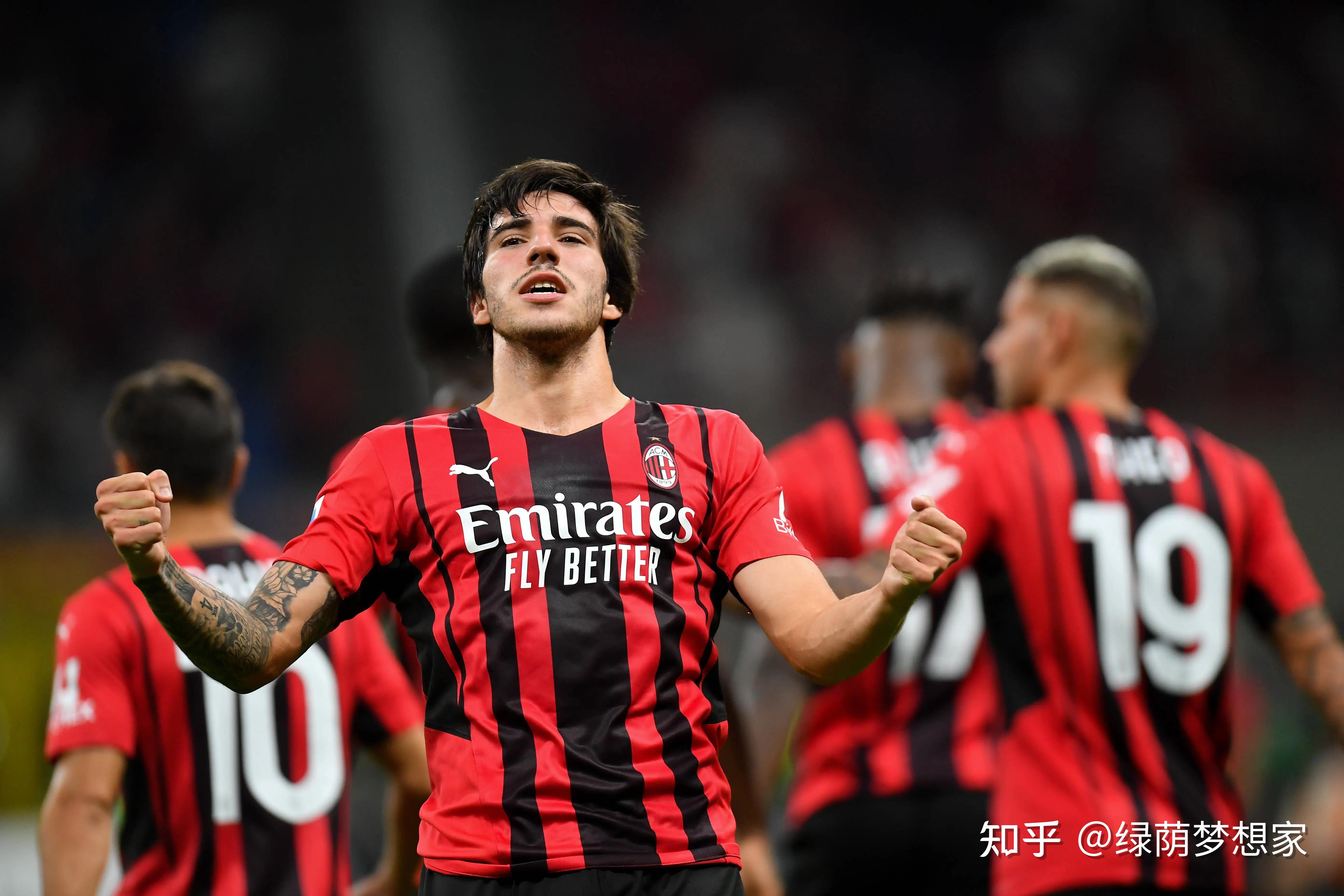 2025热门手游合集荷甲清晨再迎强敌，巴黎圣日耳曼强势反弹，主帅态度——管理层满意，年轻球员得到机会的简单介绍