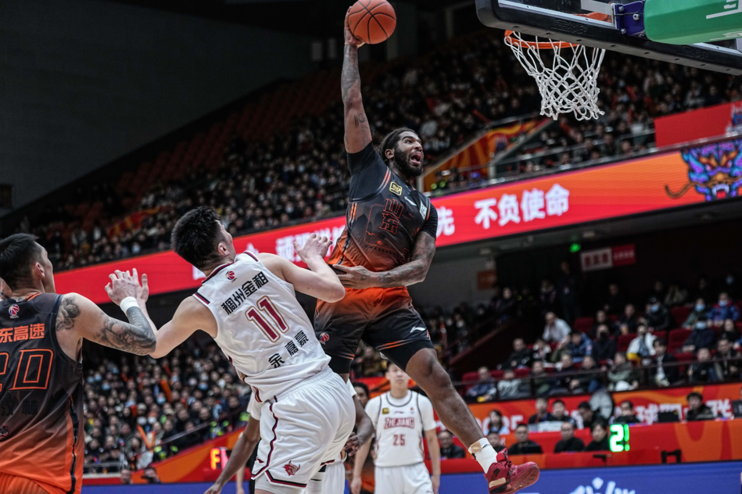 爱游戏精品手游合集 赛前山东男篮绝杀压哨：德甲节点到来，气氛紧张，纪律约束更严格