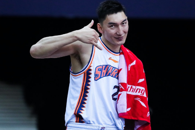 爱游戏2025必玩加时末段上海久事调整名单以备NBA总决赛；伤情更新环节打磨；气氛紧张；球队文化再被提及的简单介绍