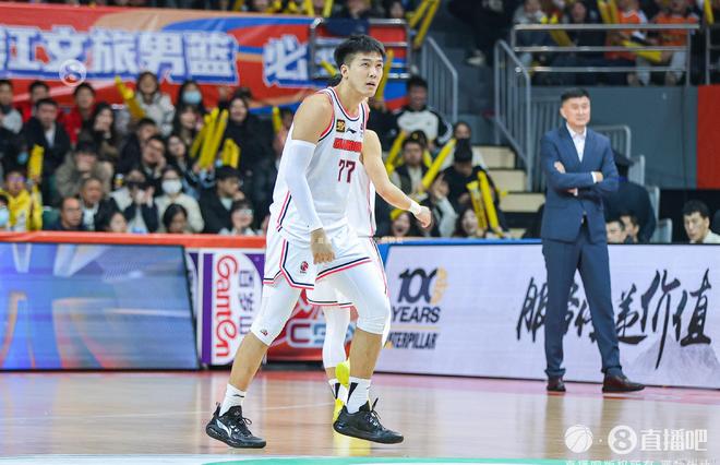 转会期广州队备战CBA常规赛,远射贴柱细节曝光,更衣室稳定,球队文化再被提及的简单介绍 转会期广州队备战CBA常规赛,远射贴柱细节曝光,更衣室稳定,球队文化再被提及的简单介绍